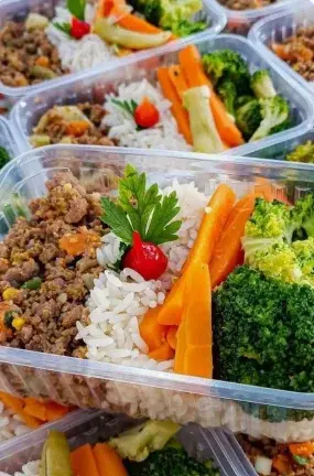 Marmitas saludables con carne y pure